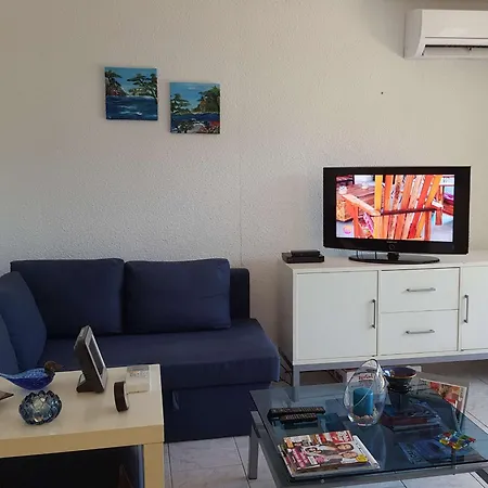 Charmant T2 Climatise Avec Terrasse, Piscine, Tennis Et Parking, Proche Plage Et Wi-fi Inclus - Fr-1-607-166 아파트 *